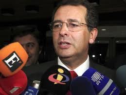 PS: António José Seguro defende reforma do poder local, mas não a regra e esquadro